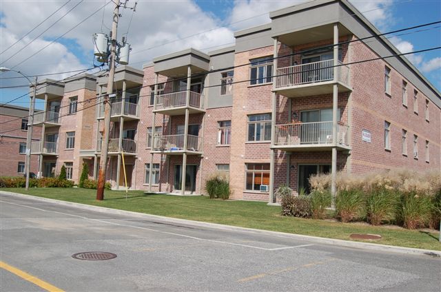 1300 Av. Desaulniers — photo 3