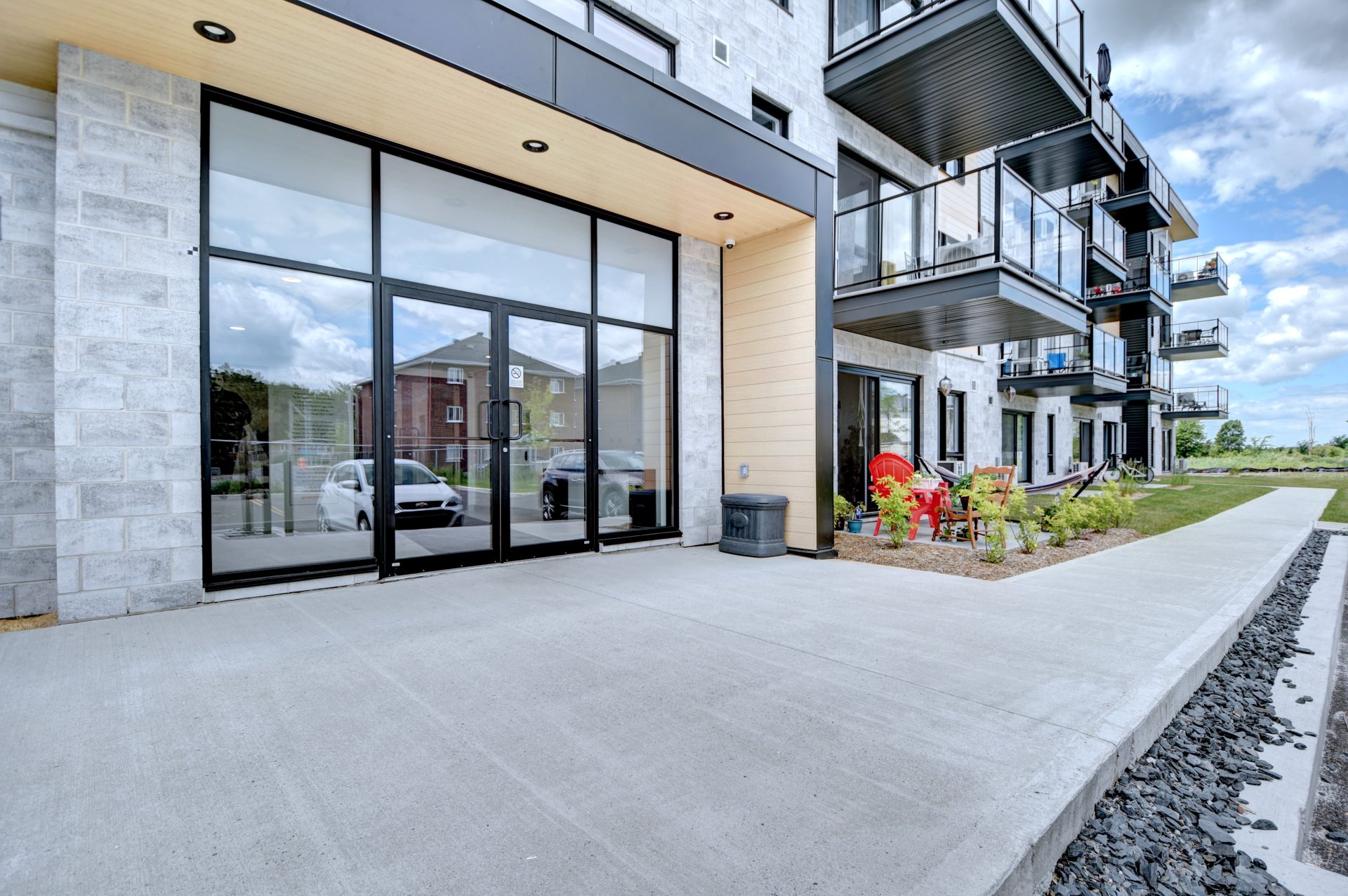 2200 Av. des Grandes-Orgues — photo 3